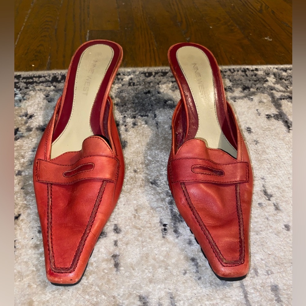 red Nine West kitten heel